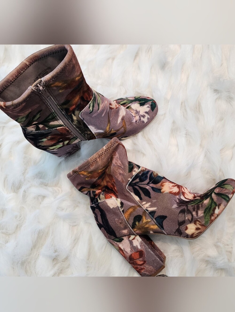 Nine West Floral Velvet Ankle Boots - Mauve Green Pink Floral Size 9